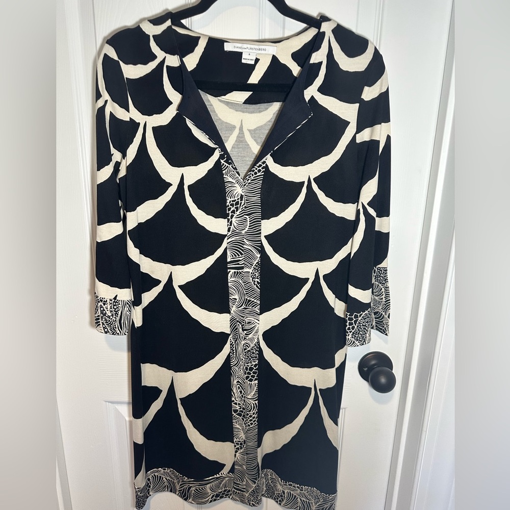 Diane Von Furstenburg Reina silk jersey dress size 8 excellent condition!